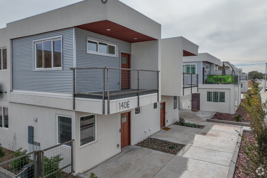 More Photos Of 140 Jefferson St SE, Albuquerque Apartments For Sale