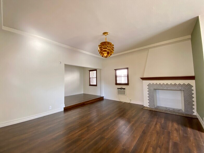 More Photos Of 5815 W Olympic Blvd, Los Angeles Apartments For Sale