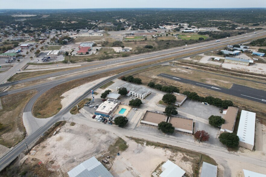 More Photos Of 1312 N Service Rd, Sonora Hotel For Sale