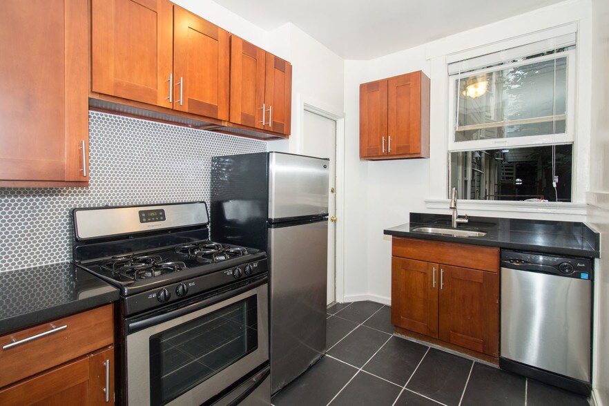 More Photos Of 1163 Pine St, San Francisco Apartments For Sale