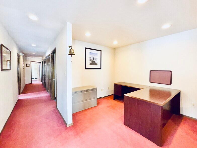 More Photos Of 272 Us Highway 206, Flanders Office For Sale