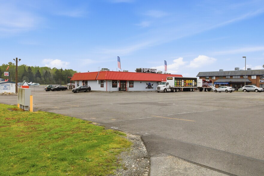 More Photos Of 16608 103rd Avenue Ct E, Puyallup Airplane Hangar For Sale
