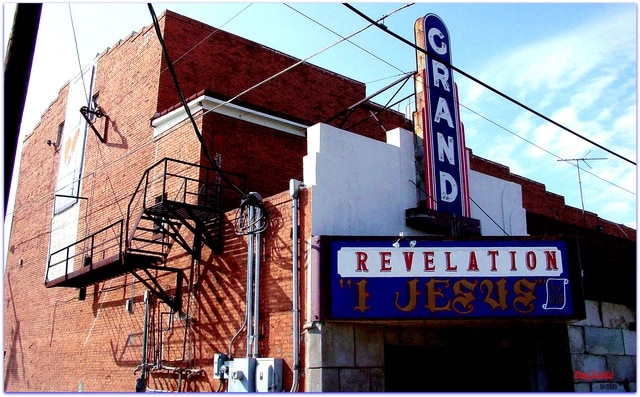 More Photos Of 1100 Fabons St, Fort Worth Religious Facility For Sale