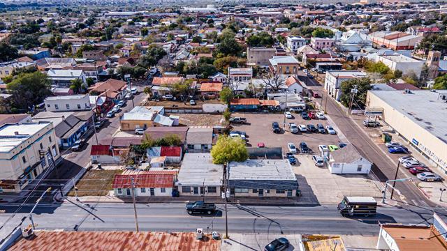 More Photos Of 1502 Lincoln St, Laredo General Retail For Sale