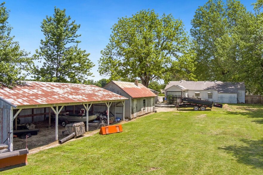 More Photos Of 1380 Butterfield Coach Rd, Springdale Office Residential For Sale