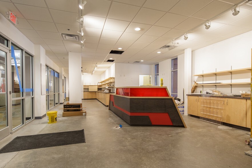 More Photos Of 325 Market St, Chattanooga Medical For Lease