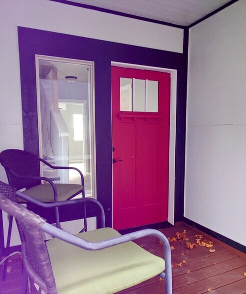 More Photos Of 428 NE Burnside Ave, Bend Apartments For Sale