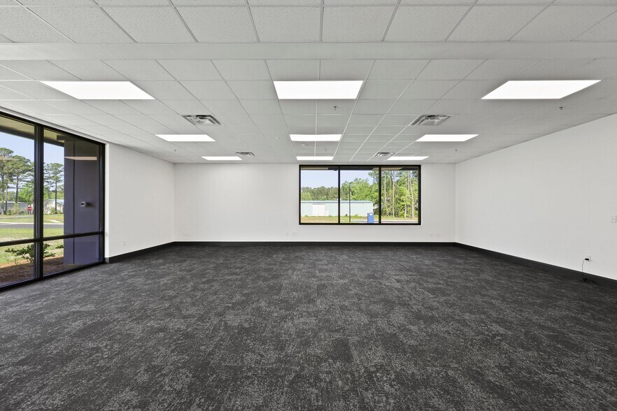 More Photos Of 4601 Franchise St, North Charleston Distribution For Lease