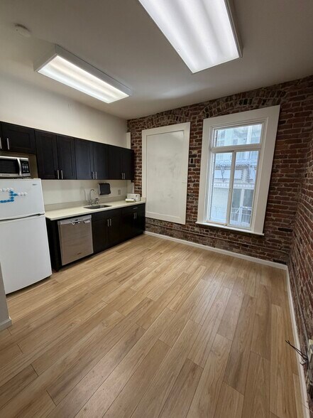 More Photos Of 209-211 Kearny St, San Francisco Office For Lease
