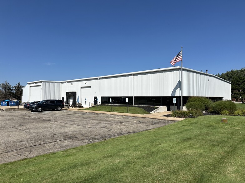 Primary Photo Of 101 E Roosevelt Ave, Zeeland Manufacturing For Lease