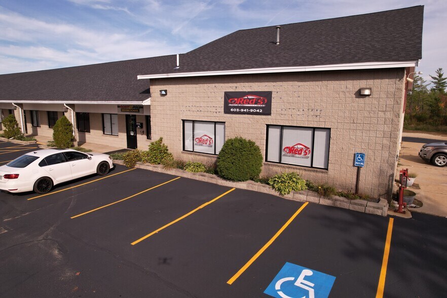 More Photos Of 183 Wakefield St, Rochester Storefront Retail Office For Lease