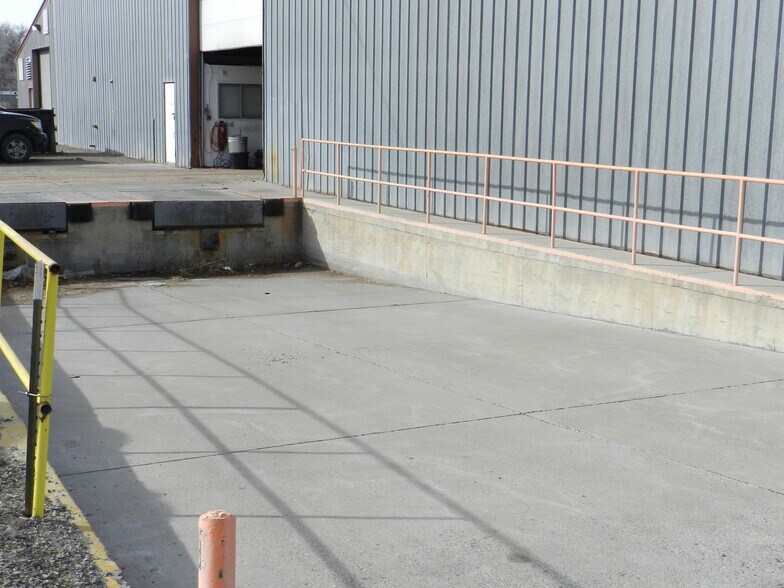 More Photos Of 430 W 8th St, Delta Unknown For Lease