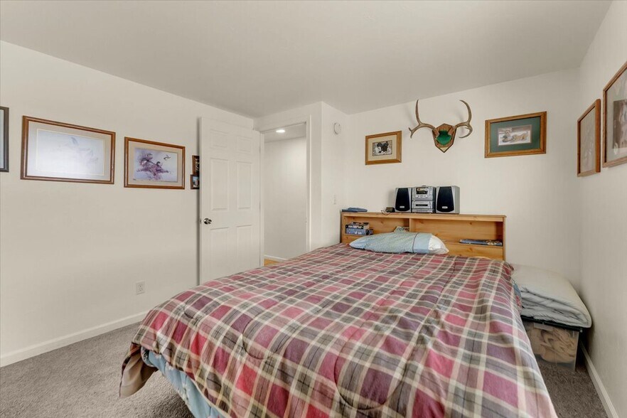 More Photos Of 2505 West 4th Street, Alturas Land For Sale