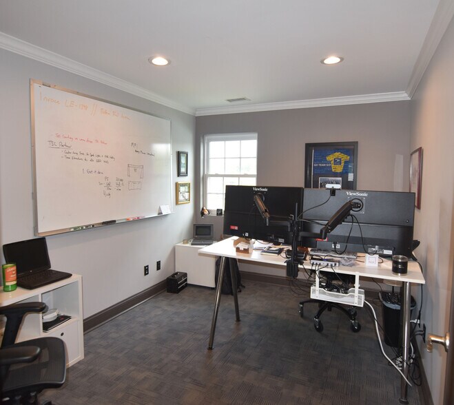 More Photos Of , Nashville Unknown For Sale