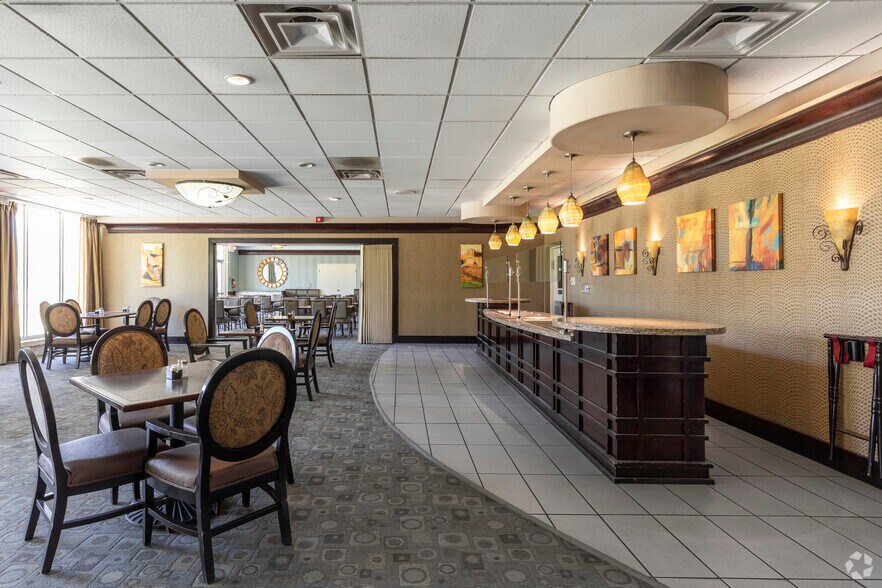 More Photos Of 4600 E Pine St, Deming Hotel For Sale