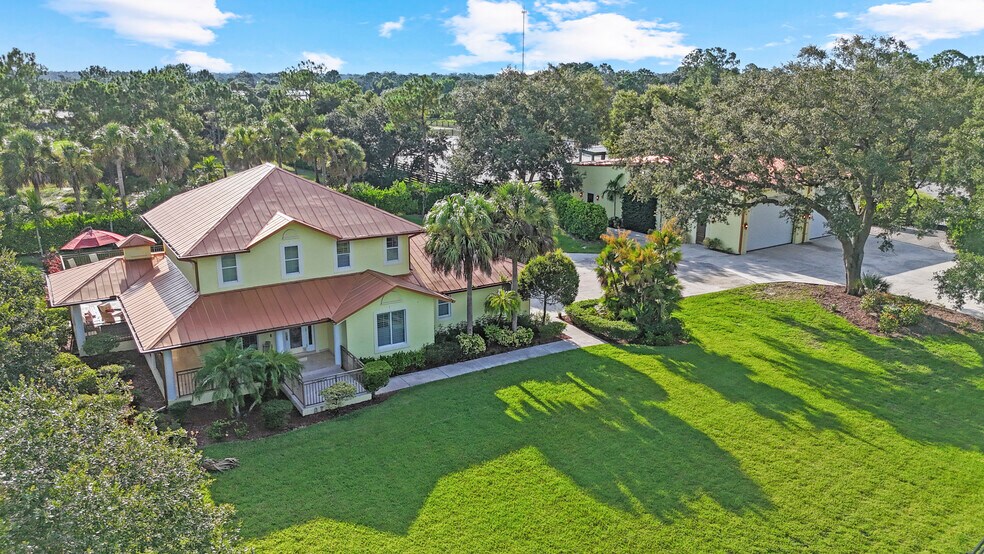 More Photos Of 21531 N River Rd, Alva Specialty For Sale