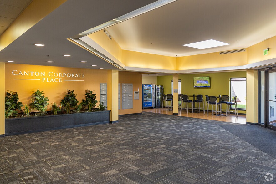 More Photos Of 15-45 Dan Rd, Canton Office For Lease