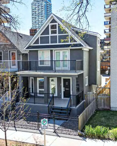 More Photos Of 1019 13th Ave SW, Calgary Office For Sale