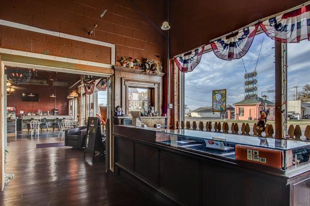 More Photos Of 306 E Don Tyler Ave, Dewey Storefront Retail Office For Sale