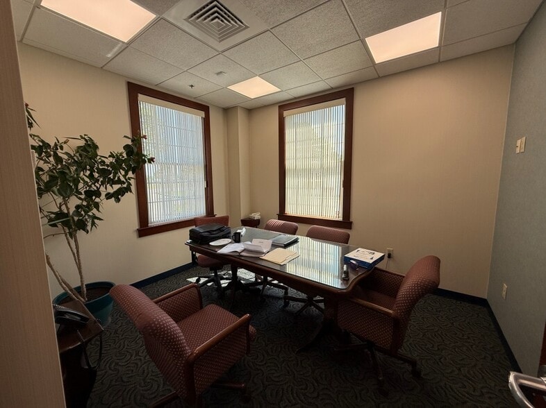 More Photos Of 57 Obery St, Plymouth Office For Lease