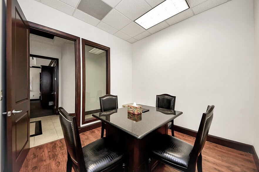 More Photos Of 4610 Riverstone Blvd, Missouri City Medical For Sale