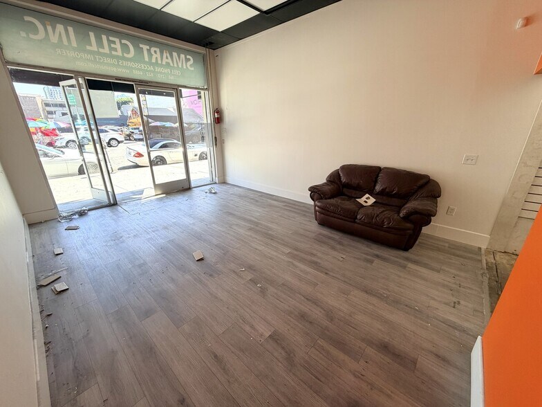 More Photos Of 525-529 Los Angeles St, Los Angeles Unknown For Lease