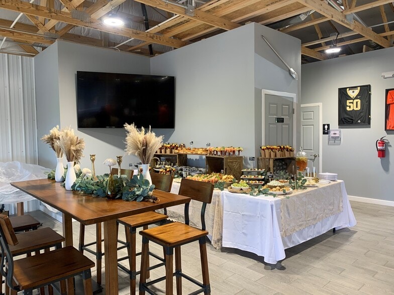 More Photos Of 50 W Court St, Rocky Mount General Retail For Lease