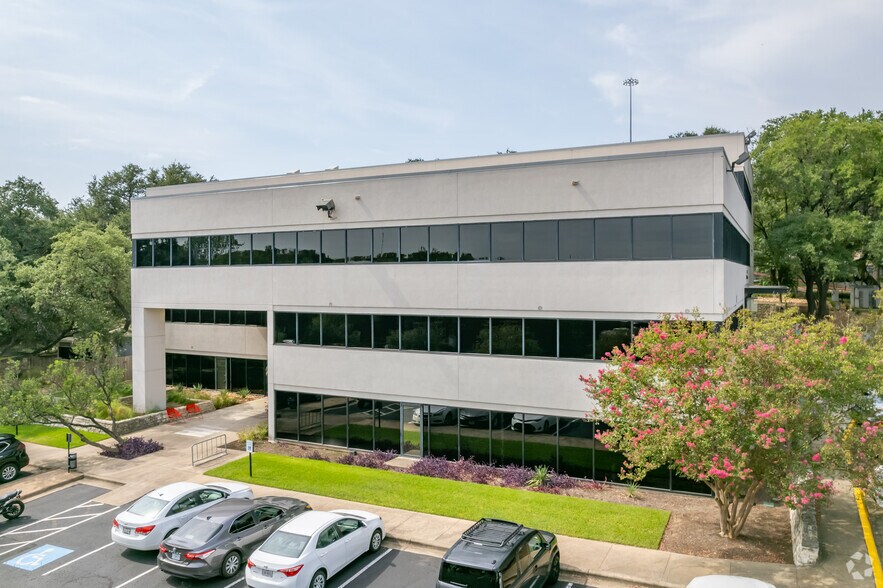 More Photos Of 4009 Banister Ln, Austin Office For Lease
