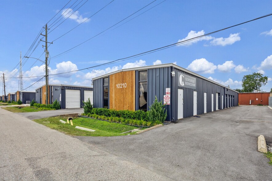 More Photos Of 10226 Georgibelle Dr, Houston Unknown For Lease