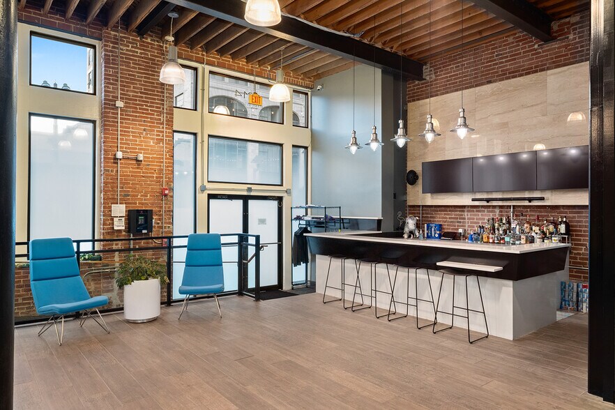 More Photos Of 1314-1316 Washington Ave, Saint Louis Loft Creative Space For Lease