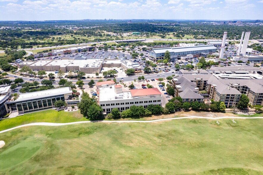More Photos Of 250 E Basse Rd, San Antonio Medical For Lease