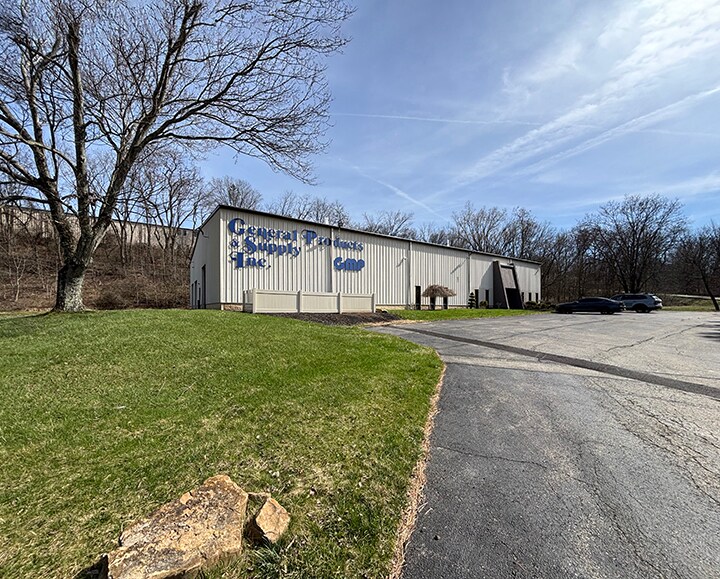 Primary Photo Of 101 Technology Ln, Murrysville Warehouse For Sale