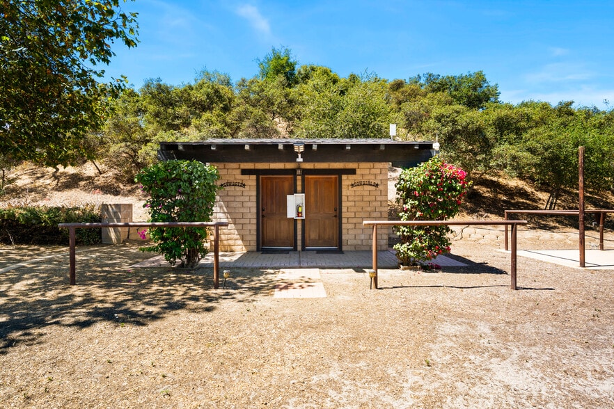 More Photos Of 38831 Pauba Rd, Temecula Land For Sale
