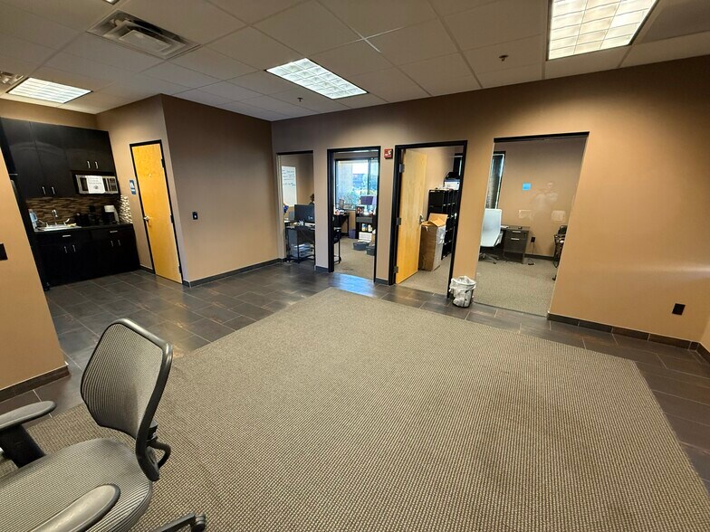 More Photos Of 9210 W Union Hills Dr, Peoria Medical For Sale