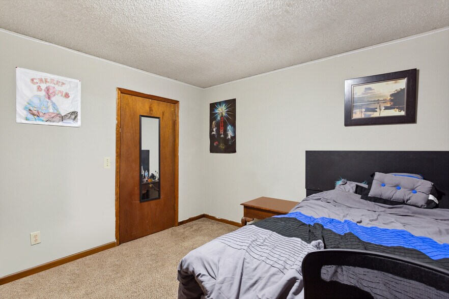 More Photos Of 124 Evergreen Trl, Cartersville Apartments For Sale