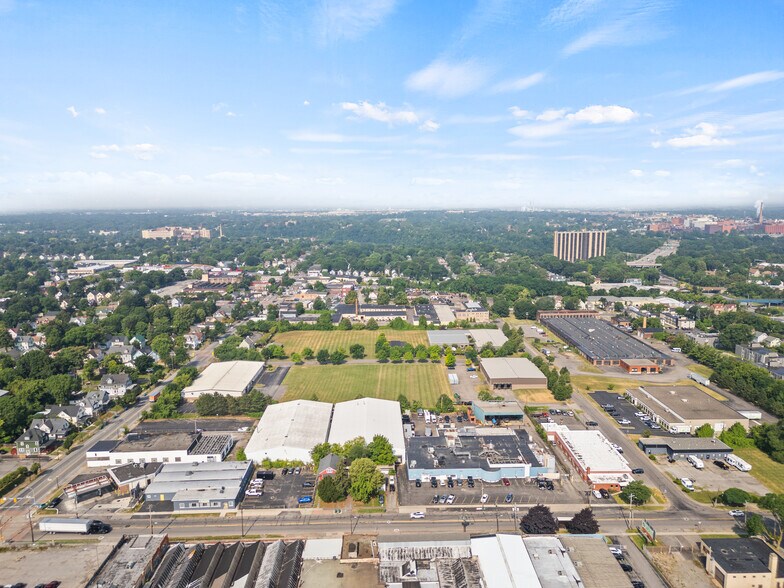More Photos Of 69 Seneca Ave, Rochester Warehouse For Sale