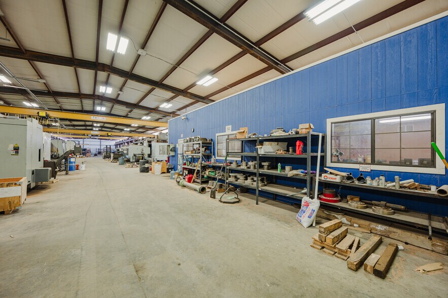 More Photos Of 12915 W County Road 122, Odessa Warehouse For Sale
