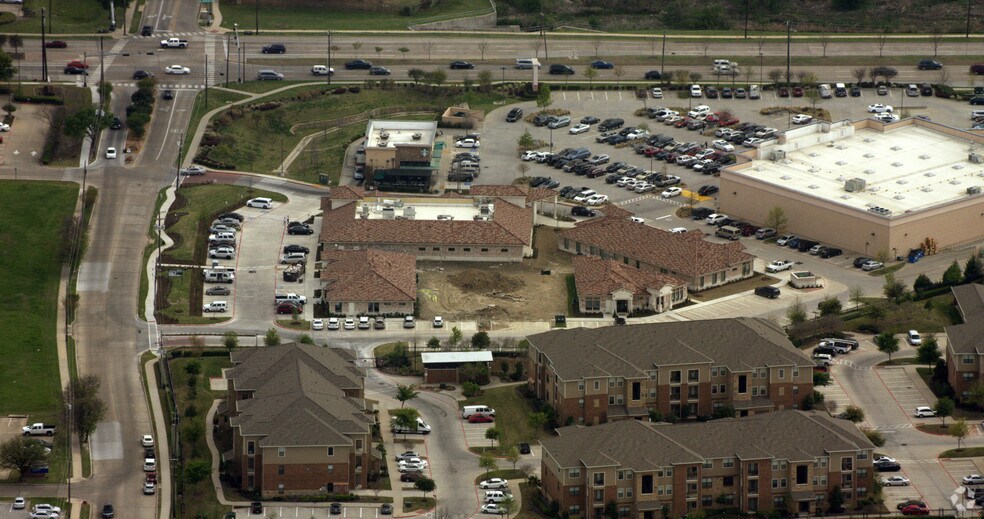 More Photos Of 4221 Medical Pky, Carrollton Medical For Sale