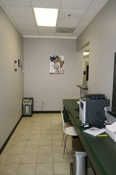 More Photos Of 9889 Bellaire Blvd, Houston Unknown For Lease