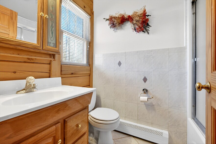 More Photos Of 79 Whitleigh Rd, Equinunk Lodge Meeting Hall For Sale