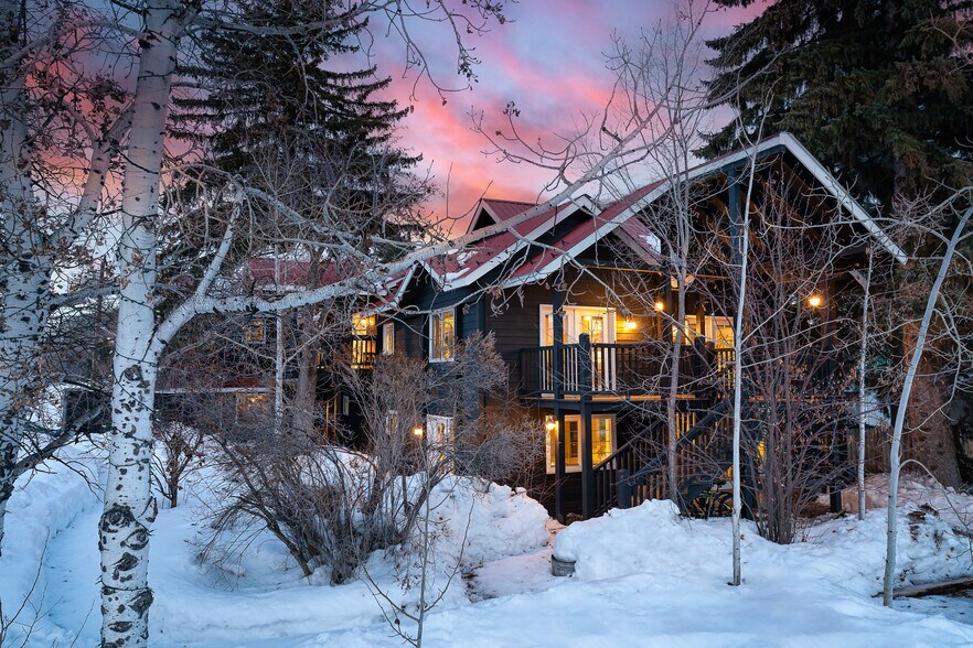 More Photos Of 416 N 1st Ave, Hailey Specialty For Sale