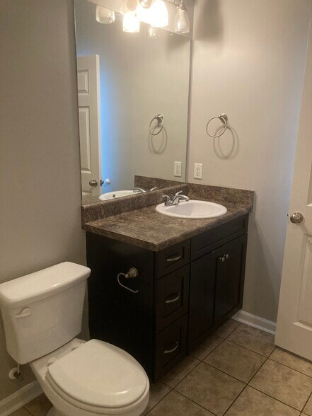 More Photos Of 615 Glade Fern Way, Tifton Apartments For Sale