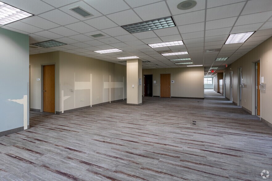 More Photos Of 2251 Connecticut Ave S, Sartell Medical For Lease