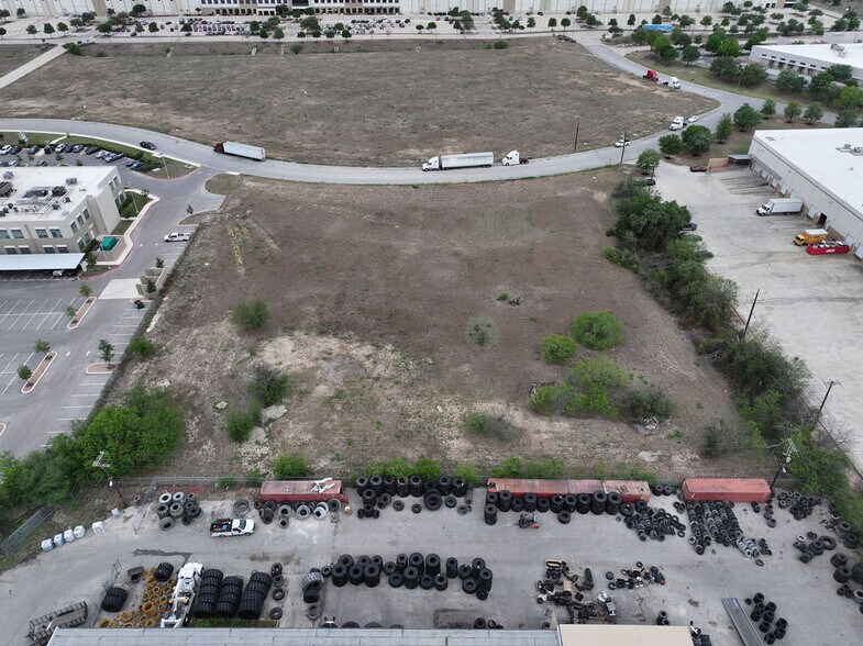 More Photos Of Verde Parkway, Schertz Land For Sale