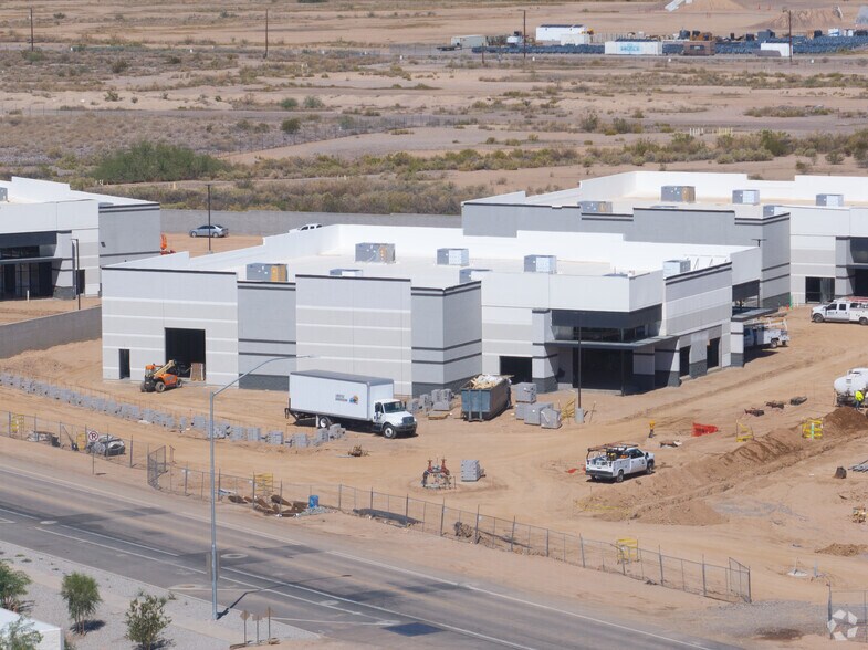 More Photos Of 7320 E Pecos Rd, Mesa Warehouse For Sale