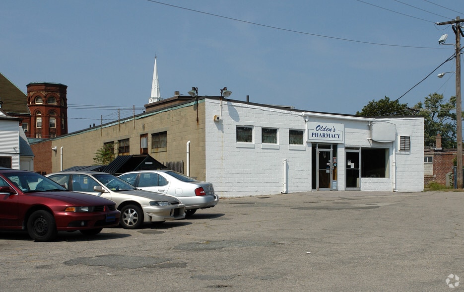 More Photos Of 101-103 Pleasant St, Weymouth Storefront For Lease