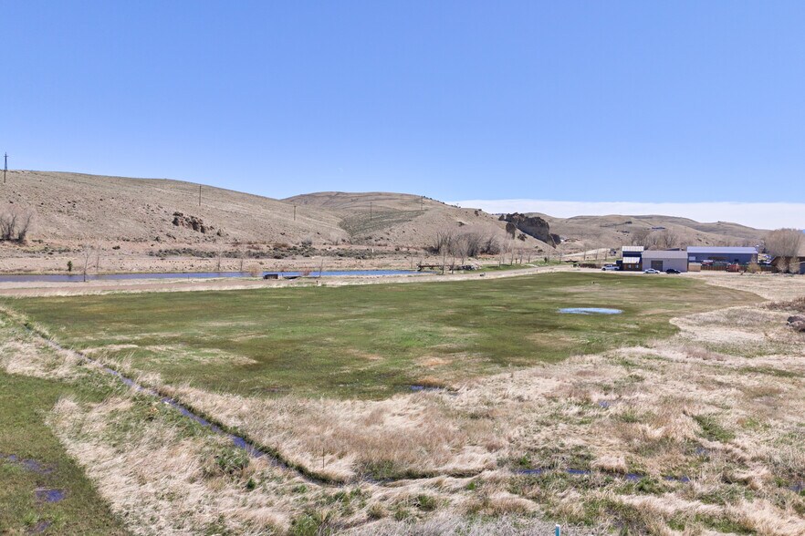 More Photos Of 200 Griffing Rd, Gunnison Land For Sale