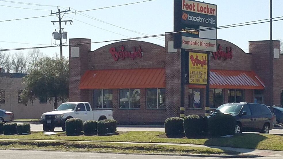 More Photos Of 3929 Victory Blvd, Portsmouth General Retail For Lease