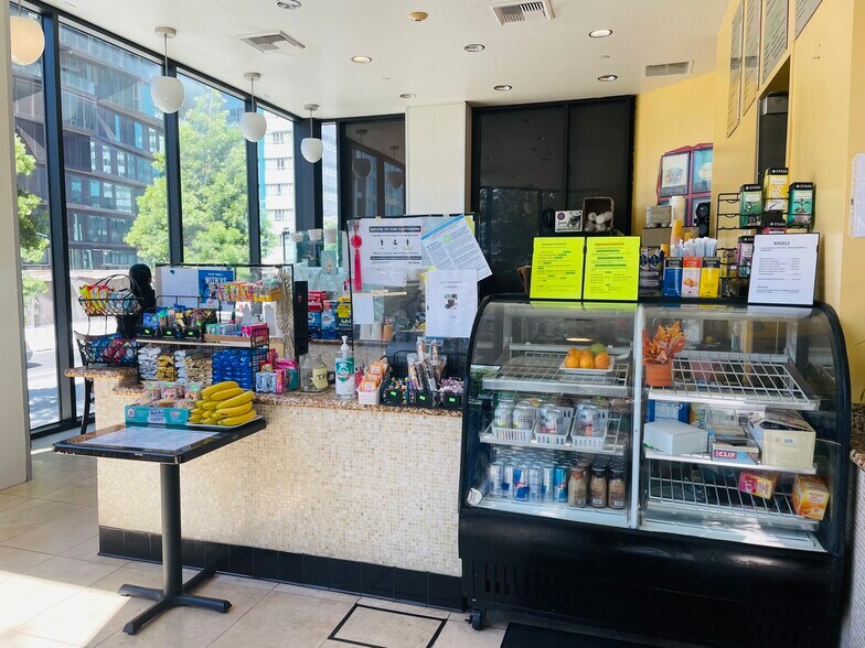 More Photos Of 6420 Wilshire Blvd, Los Angeles Office For Lease