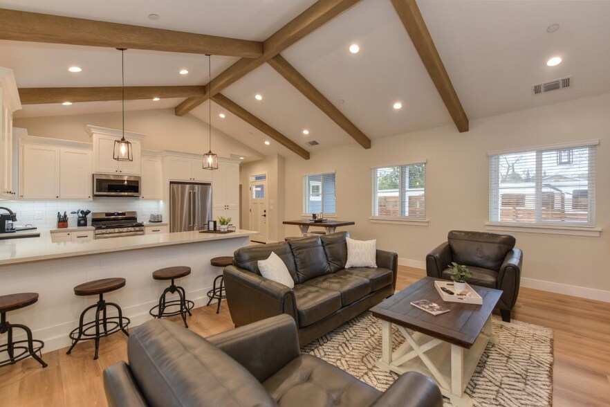 More Photos Of 908 Bidwell St, Folsom Multifamily For Sale